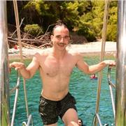 Trainer olistico dalla comprovata esperienza anche in ambito professionale offre percorsi online